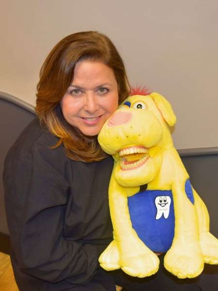 Dr.-Shari-C.-Kohn-Founder